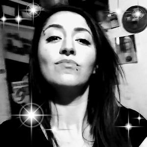 Meet your Posher, Cynthia